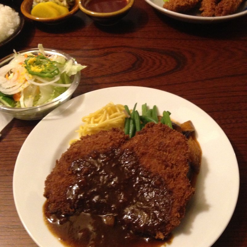 ビーフカツ(欧風料理　もん )