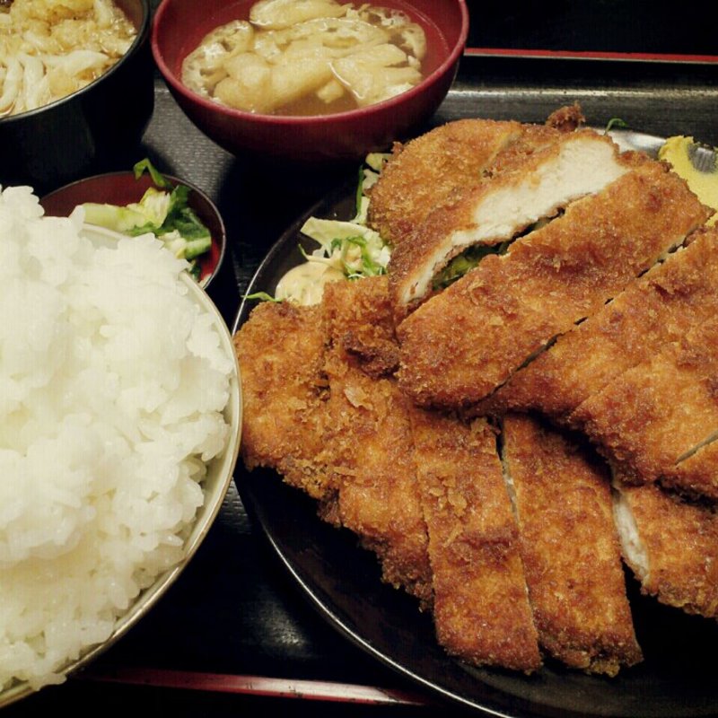 チキンカツ定食(古都)