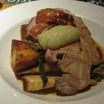 Roast Pork Loin, Roast Potatoes, Cider Gravy, Apple Sauce(maze)