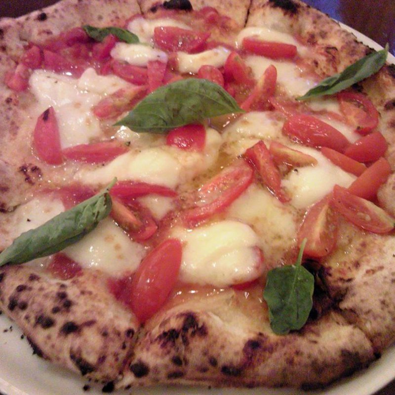 ナポリピッツァ　マルゲリータ エクストラ（D・O・C）(緑のイスキア （Verde ISCHIA【旧店名】穂波街道 緑のイスキア）)