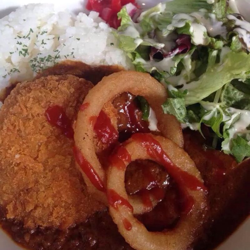 オリジナルカレーコロッケ付き(A971 カフェ＆バール （エーキュウナナイチ【旧店名】A971 GARDEN）)