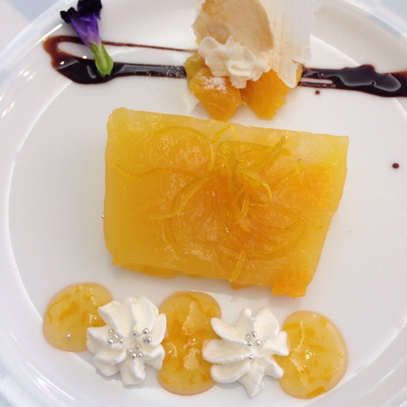 アプリコットのゼリー(プティカザリス)