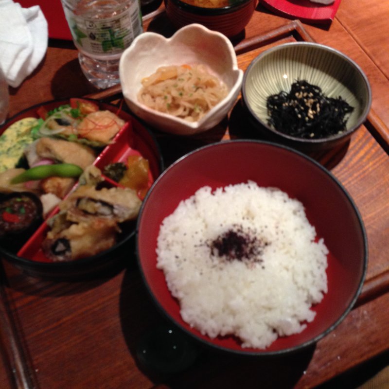 はんなりなお弁当(こなから （はんなりさぼう こなから）)