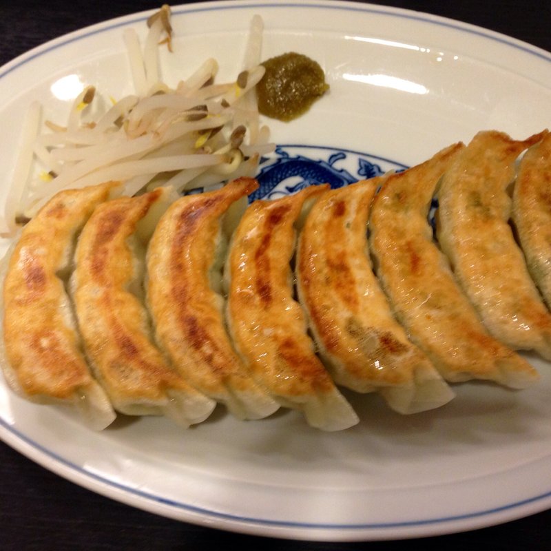 にんにくたっぷり餃子(しゃもじ)