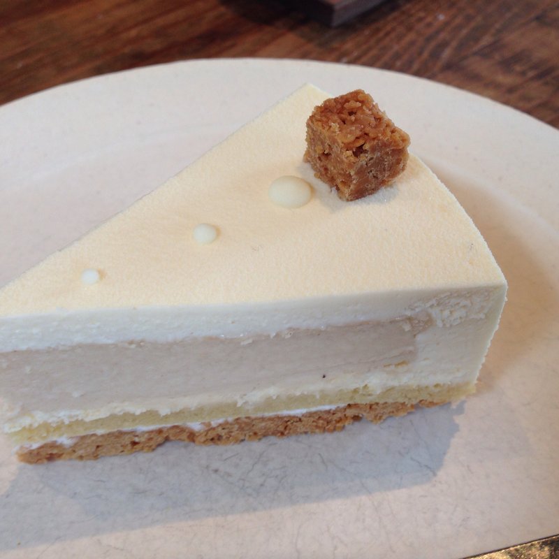 チーズケーキ(キャトルエピス静岡店)