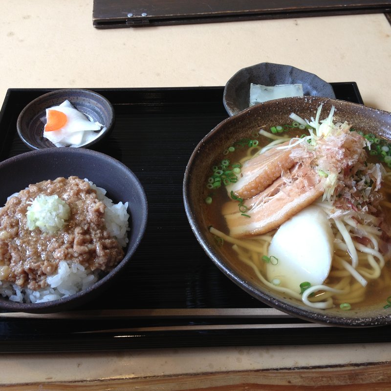 うかじそば定食(うかじそば)