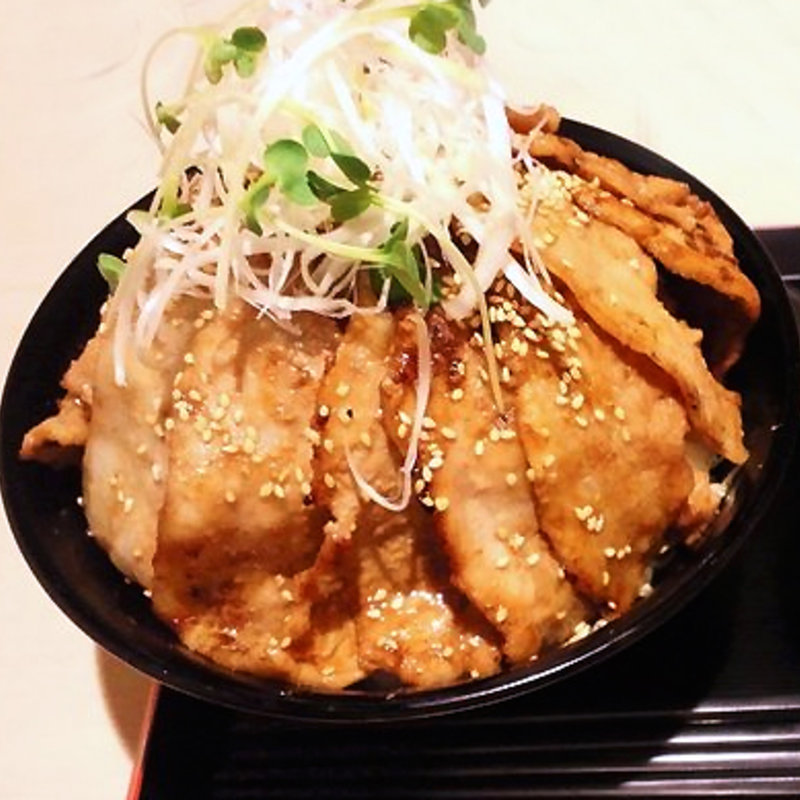 豚肉16枚の筑波山(炙り焼 丼・どん )