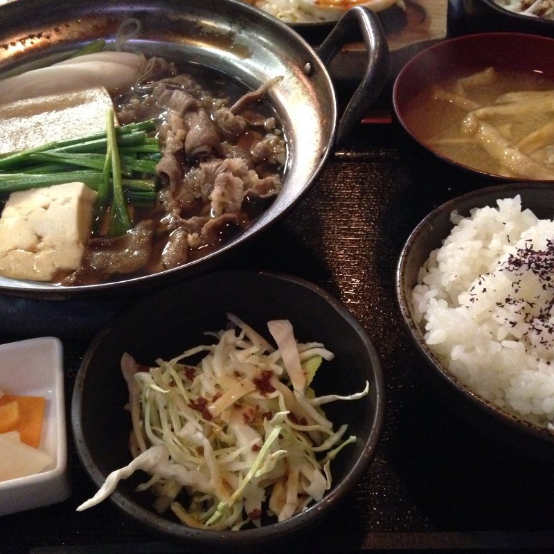 すき焼きランチセット(居酒屋 金太郎 )