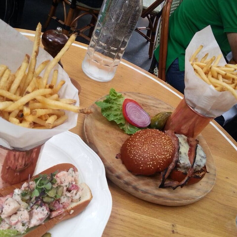 (The standard grill)