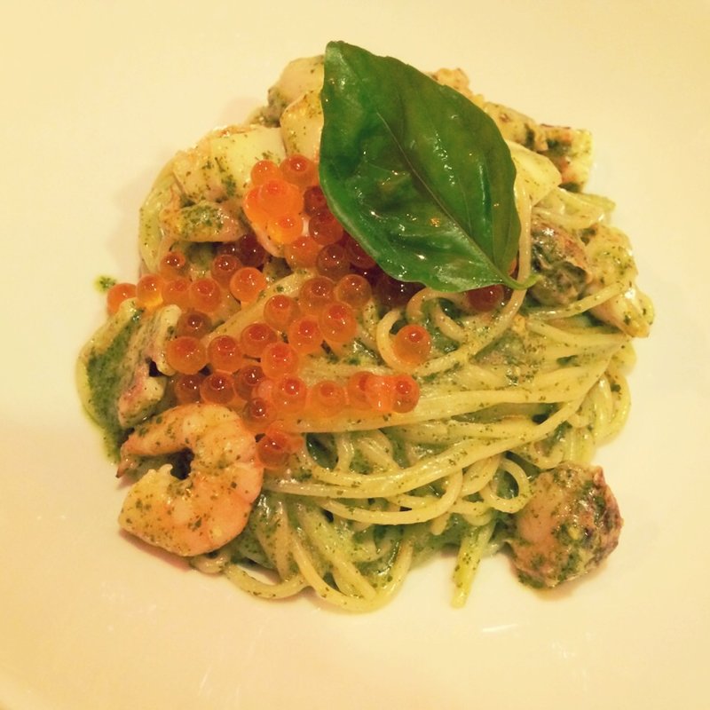 バジル 生パスタ(モルトボーノ)