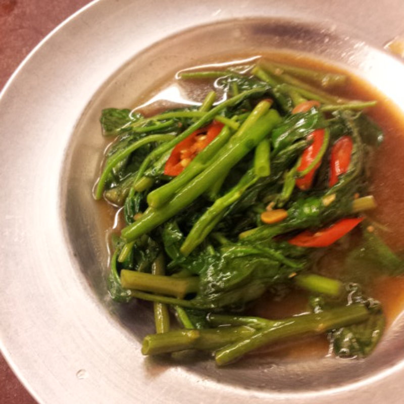 パックプン・ファイデーン(あろいなたべた 有楽町)