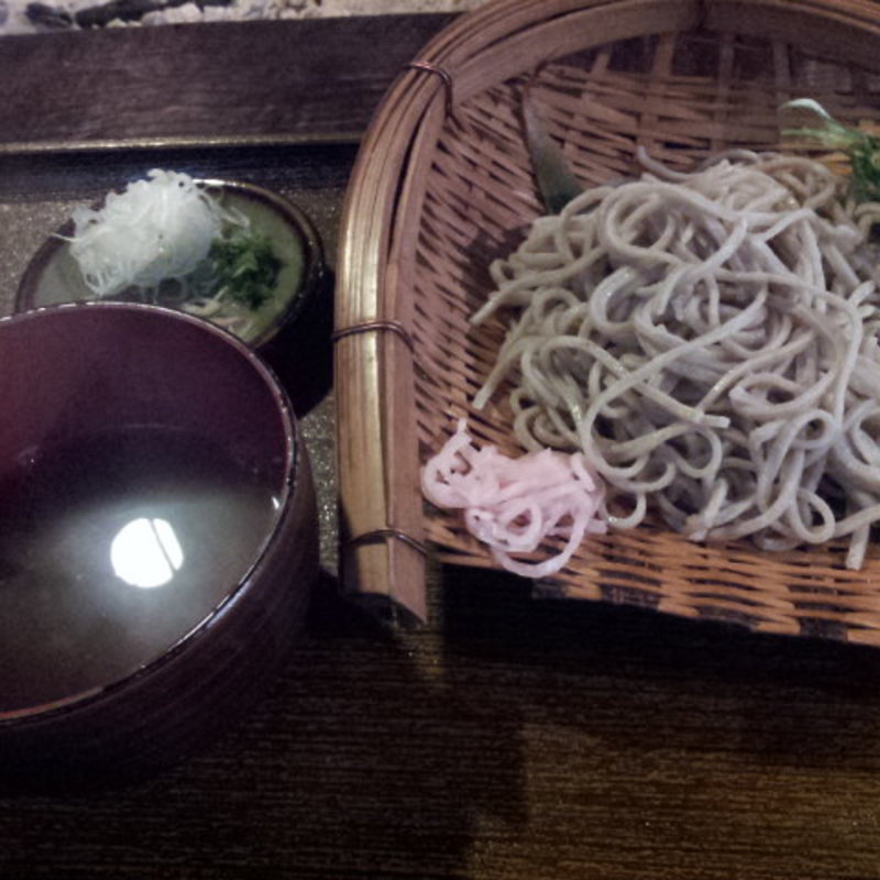ざる蕎麦(魚籠屋 （びくや）)