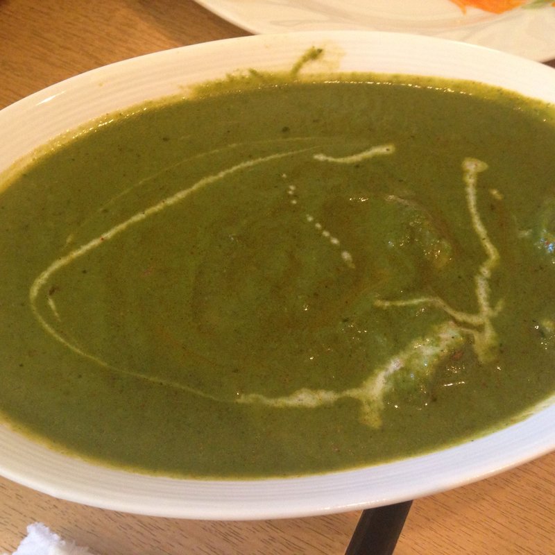 ほうれん草チキンカレー(インド・ネパールレストラン 桜 )