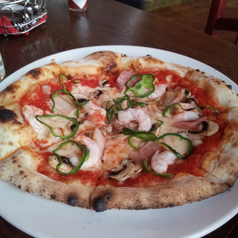 ラボエムMIXピザ(カフェ ラ・ボエム お台場 （Cafe La Boheme）)