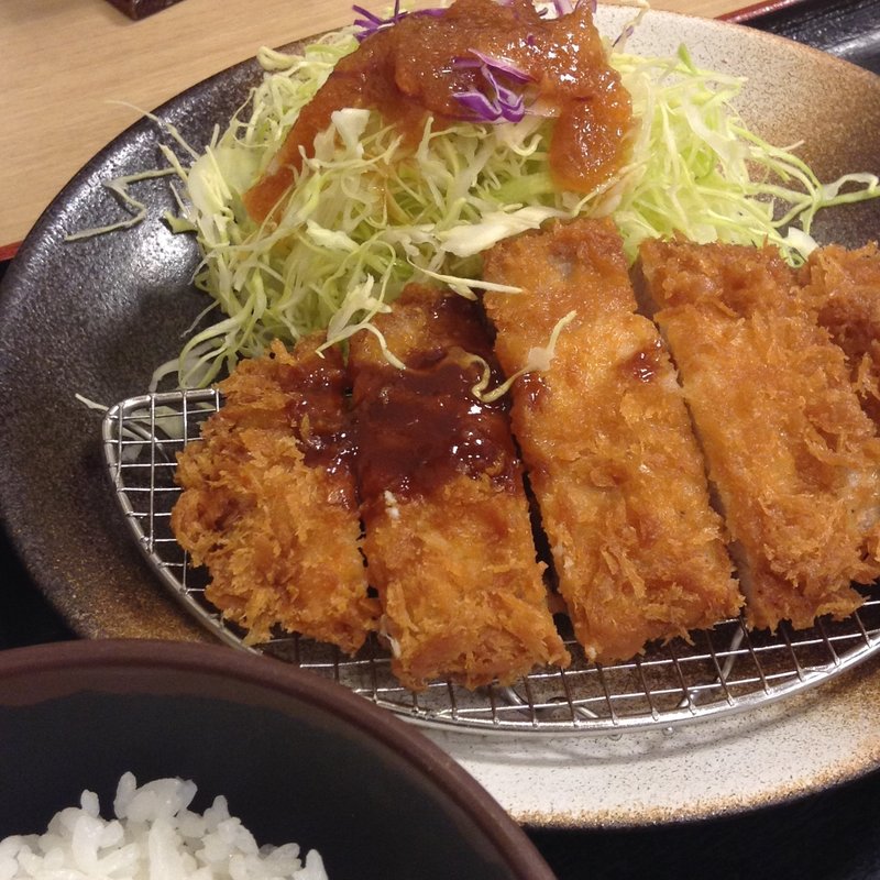 ロースかつ定食(松乃家横浜店 )