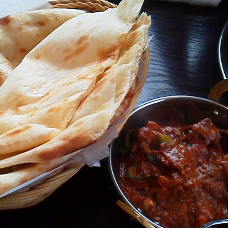 ナンと唐辛子マトン(アーンドラ・ダイニング 銀座)