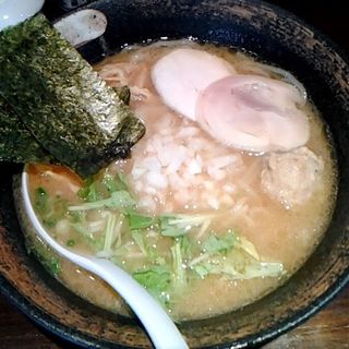 濃厚鳥骨醤油らーめん(麺屋武一 秋葉原店)