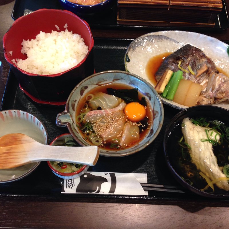 宇和島鯛めし鯛づくし膳(鯛めしと和食 八十八商店 ラシック)