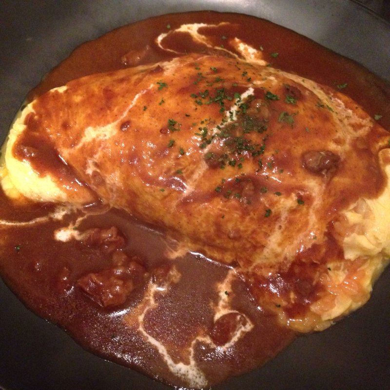 牛スジのデミグラスソース(御馳走オムライス館 ネコ目)