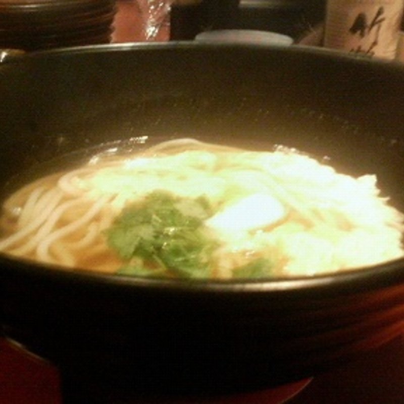 卵とじのおうどん(麺匠の心つくし つるとんたん 新宿店)