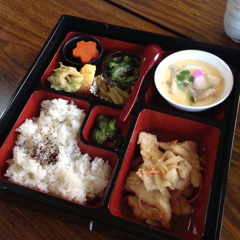 お肉のランチ(ミモザ)