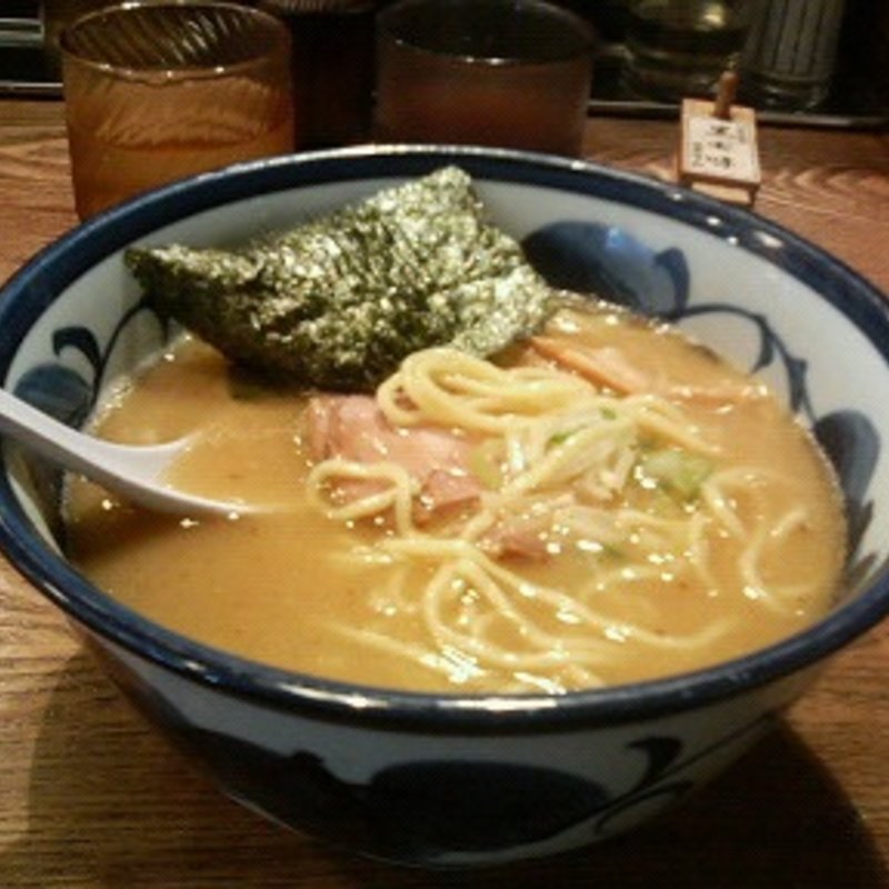 らーめん(めん徳二代目つじ田神田御茶ノ水店)