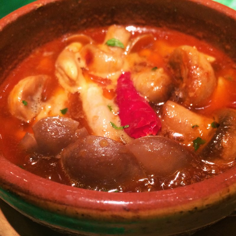 本日のきのこのアヒージョ(RIGOLETTO WINE AND BAR)