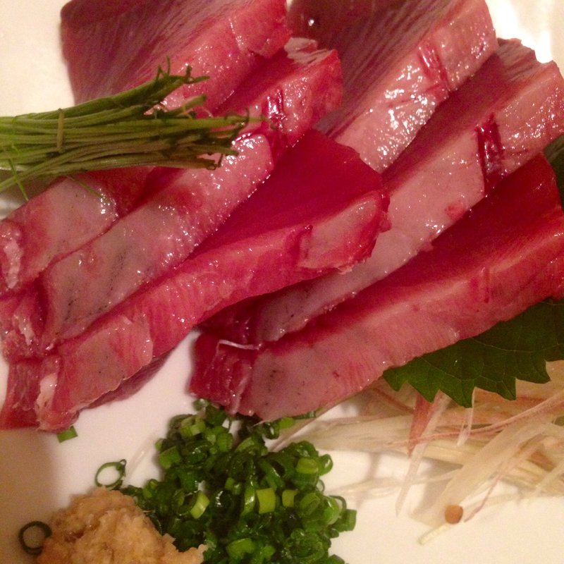 カツオのおつくり(すし屋魚真 下北沢店 （すしやうおしん）)