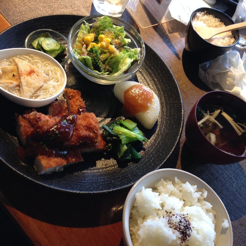 アジールランチ(カフェ アジール （cafe asile）)