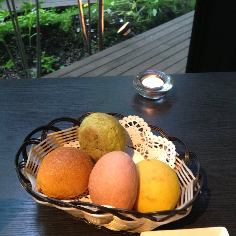 オリジナル焼き立てパン(軽井沢ロンギングハウス )