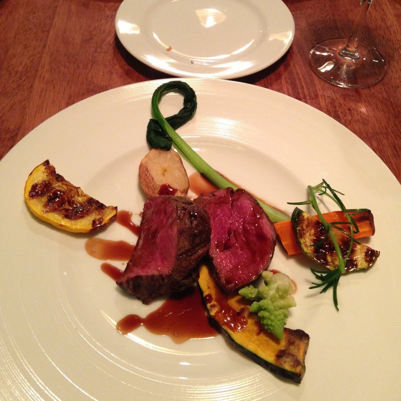 牛フィレ肉のグリル　赤ワインソース(Le Salon de Legumes （ル サロン ド レギューム）)