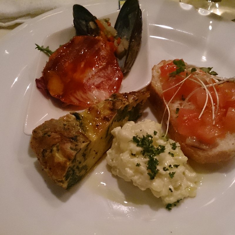 前菜盛合わせ(カサ・デ・フジモリ 関内店)