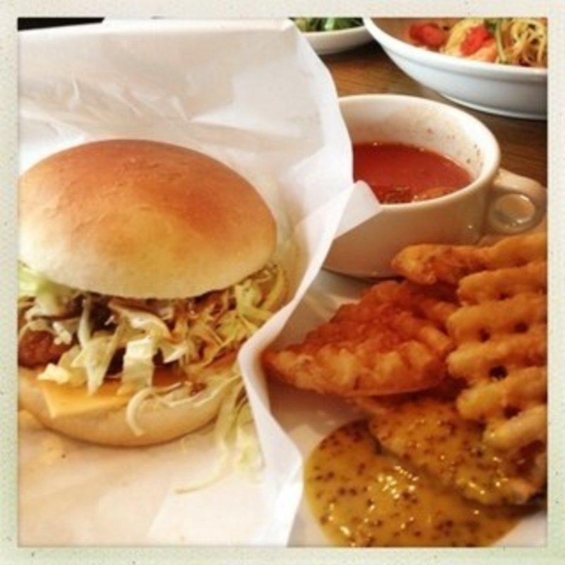 ガイ ガパオ(MOJA in the HOUSE)