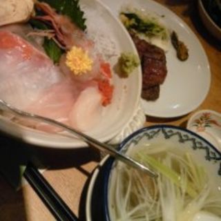 海鮮丼ランチ(牛タン炭焼　利久　渋谷ヒカリエ店)