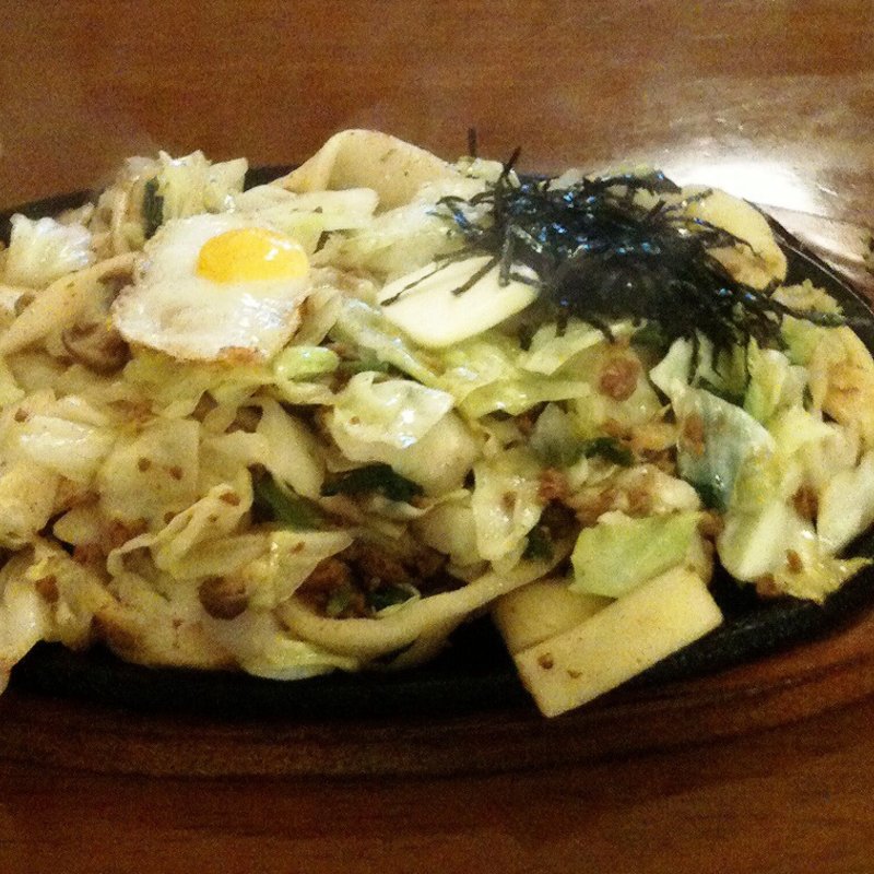 焼きうどん(びしゃもん )