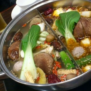 薬膳鍋(薬膳火鍋専門店天香回味 銀座店)