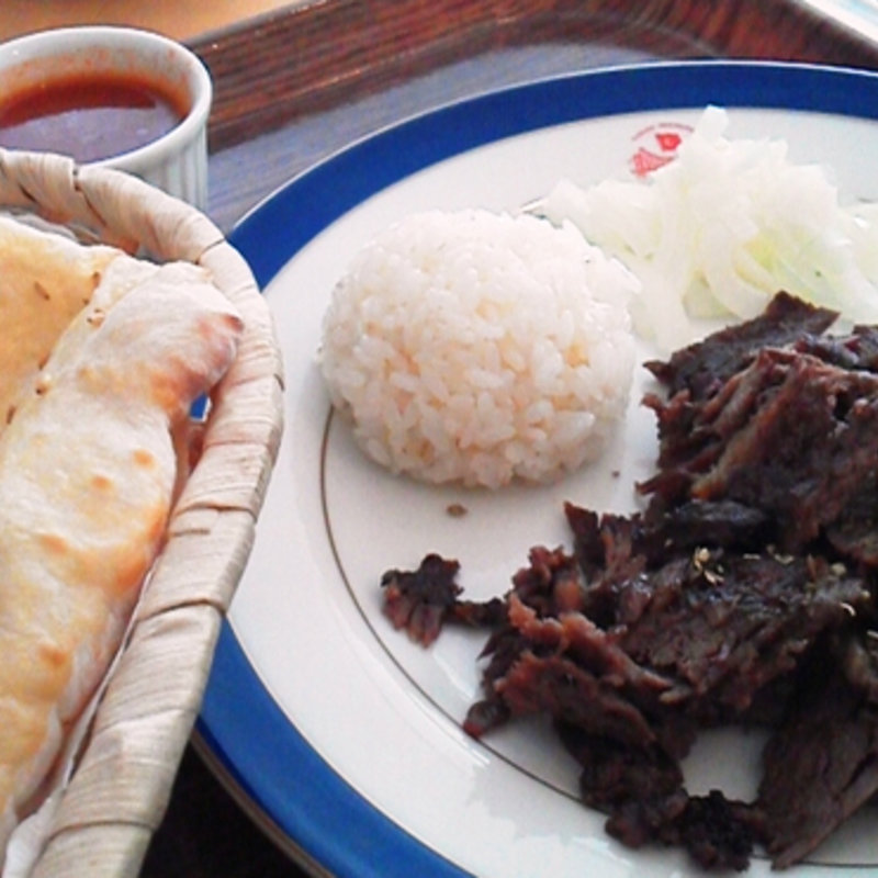 ランチのドネルケバブセット (トルコ料理ボスボラス ハサン 市ケ谷)