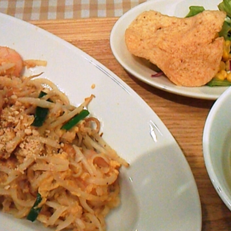 パッタイ (マンゴツリーカフェ大宮)