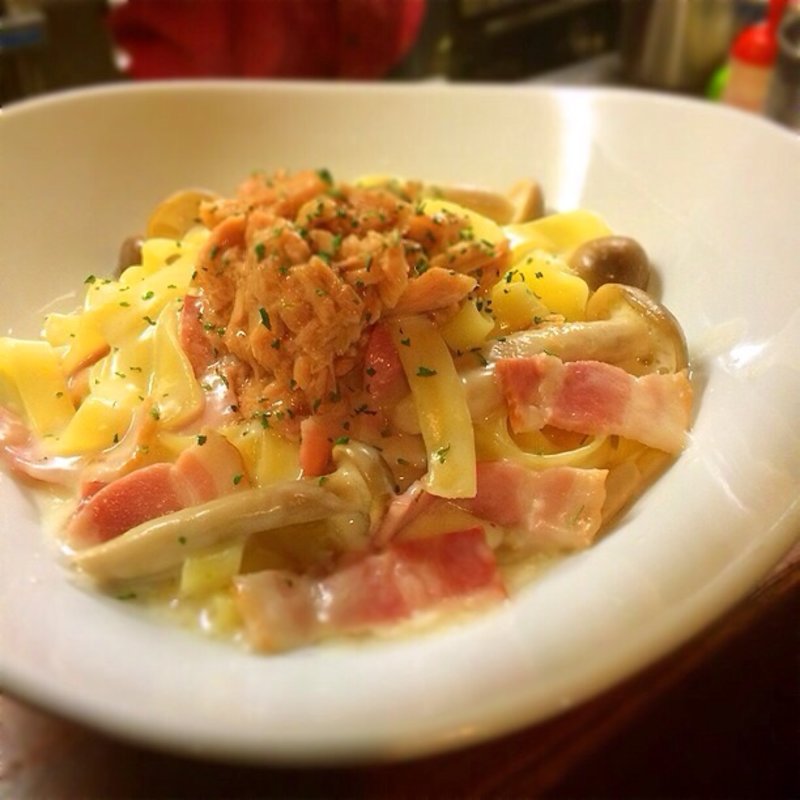 ツナとキノコのクリームパスタ(Italianバル HOME笹塚 （ホーム ササヅカ）)