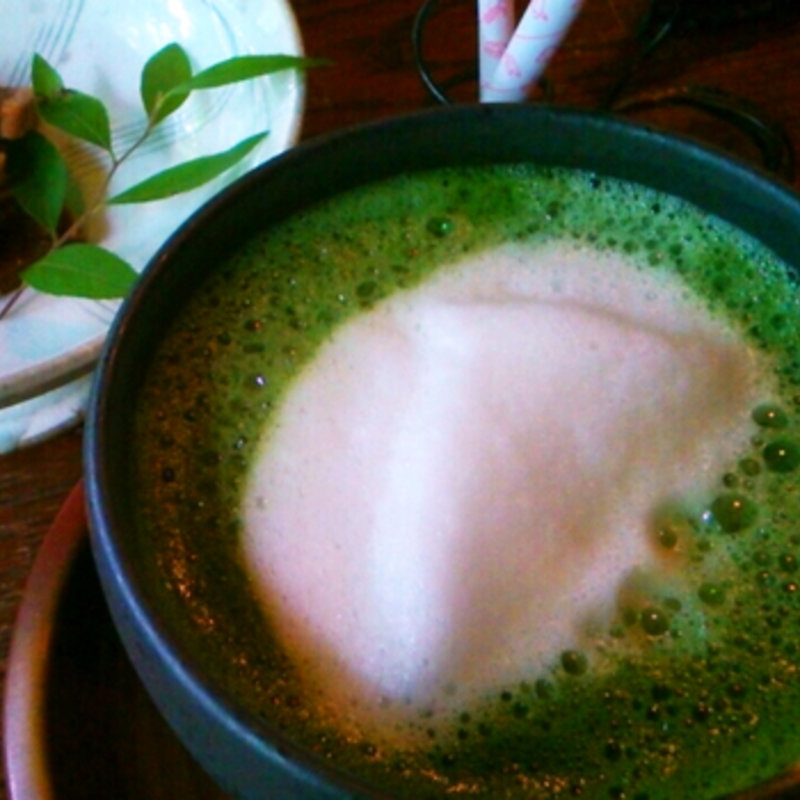 抹茶オレ (ふりこ茶房 （【旧店名】喫茶 ばおばぶ）)