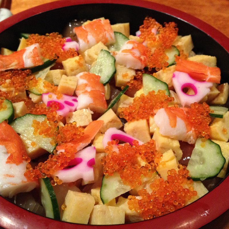 ランチ 海鮮ばらちらし(鮨 くさびや あざみ野店)