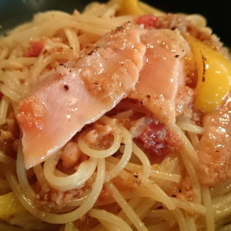 トロサーモンと黄パプリカのスパゲティ（前菜＆パスタランチ）(カパンナ （CAPANNA）)