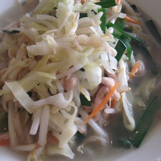 タン麺(中華菜館 源記)
