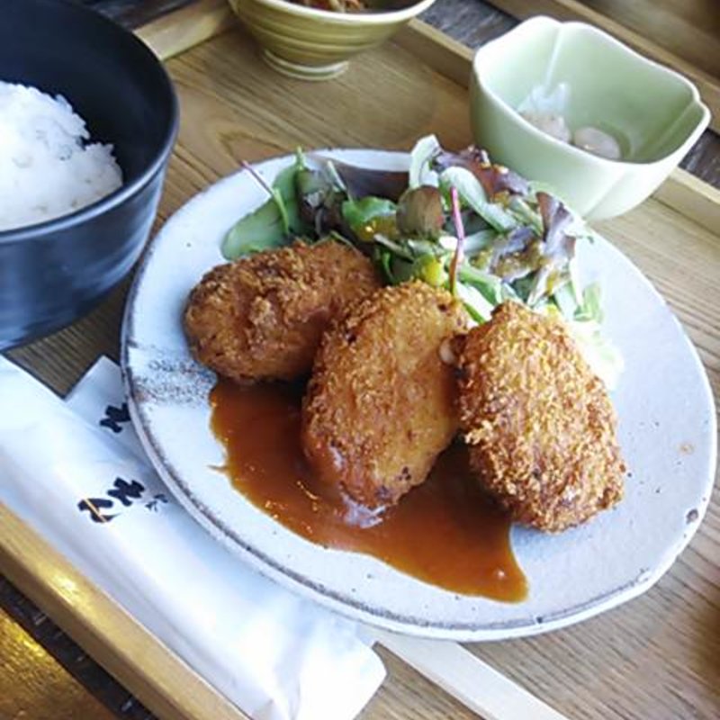カニクリームコロッケ定食(和食 えん 東京ドームシティミーツポート店)