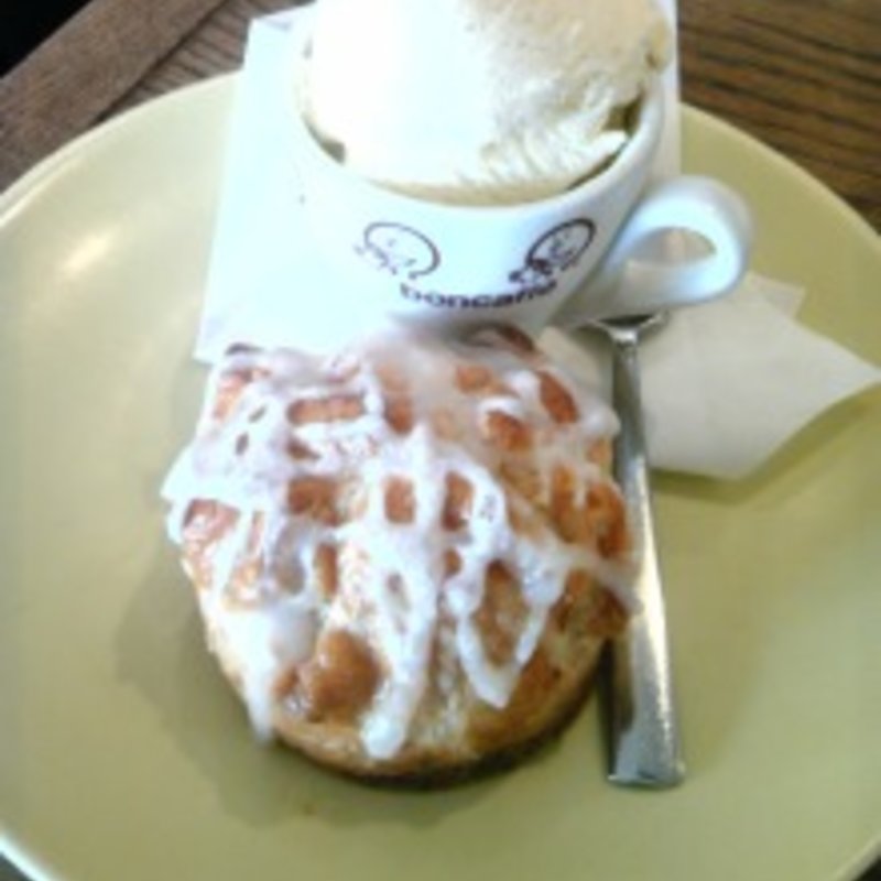 スコーン　with　アイスクリーム(ベイクショップ （BAKE SHOP）)