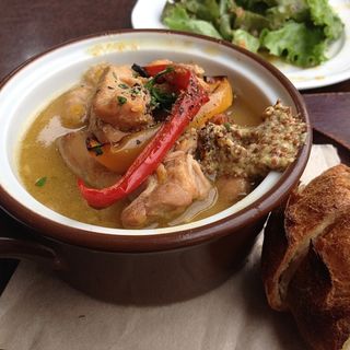 今月のビストロ料理(bistro ＆ cafe La ChouChou （ビストロアンドカフェラシュシュ）)