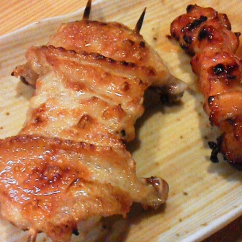 あっぱれ焼鳥　手羽他(炭火焼淳晴 （あっぱれ）)