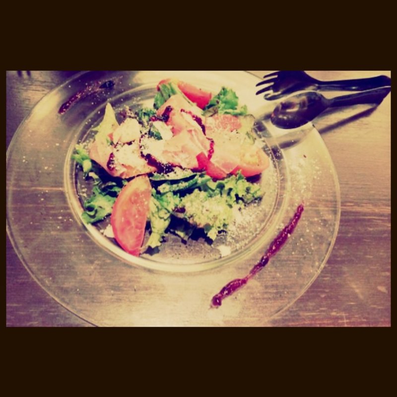 サラダ(はなれのくるり)