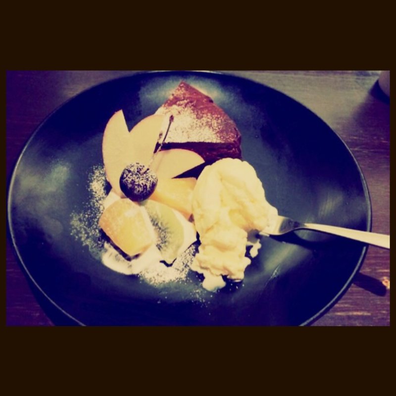 ガトーショコラ(はなれのくるり)