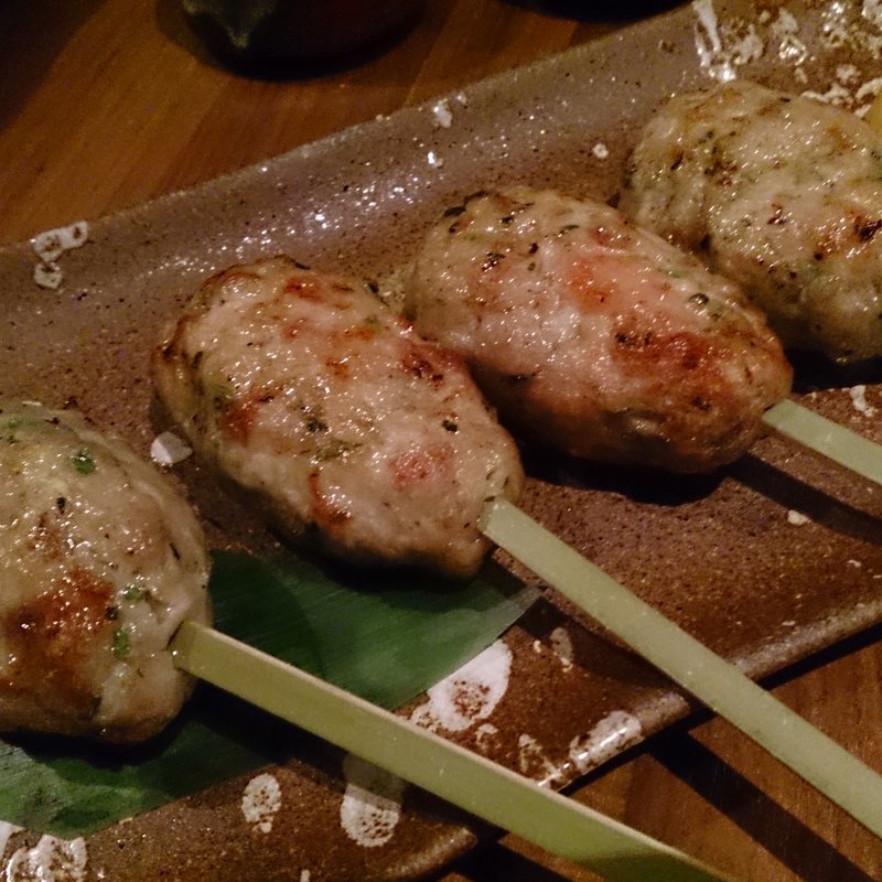 東京軍鶏のつくね串　(軍鶏郭茶寮)